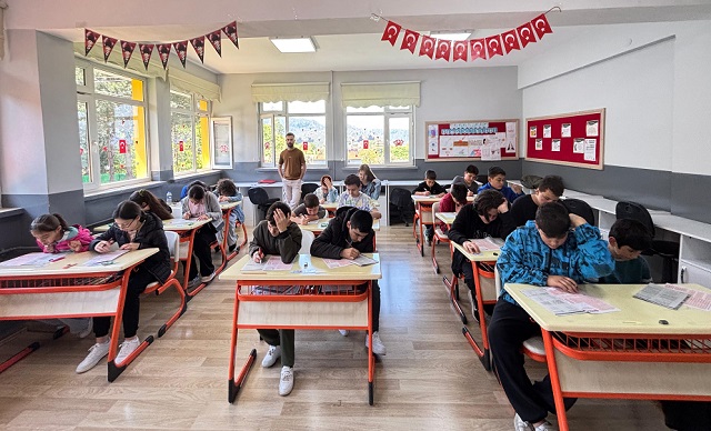AGD Giresun Siyer-i Nebi Yarışması Düzenledi