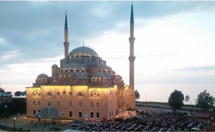 Bayram Namazı Saat Kaçta